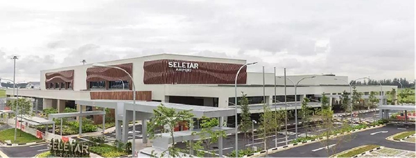 新加坡實(shí)里達(dá)機(jī)場(chǎng)